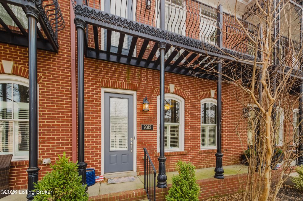 Photo of 9312 Norton Commons Blvd, Prospect, KY 40059 (MLS # 1710015)