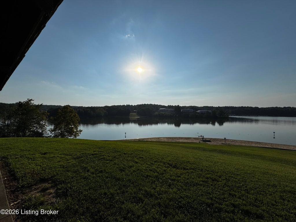 Photo of 649 Fairway Dr, Brandenburg, KY 40108 (MLS # 1729269)