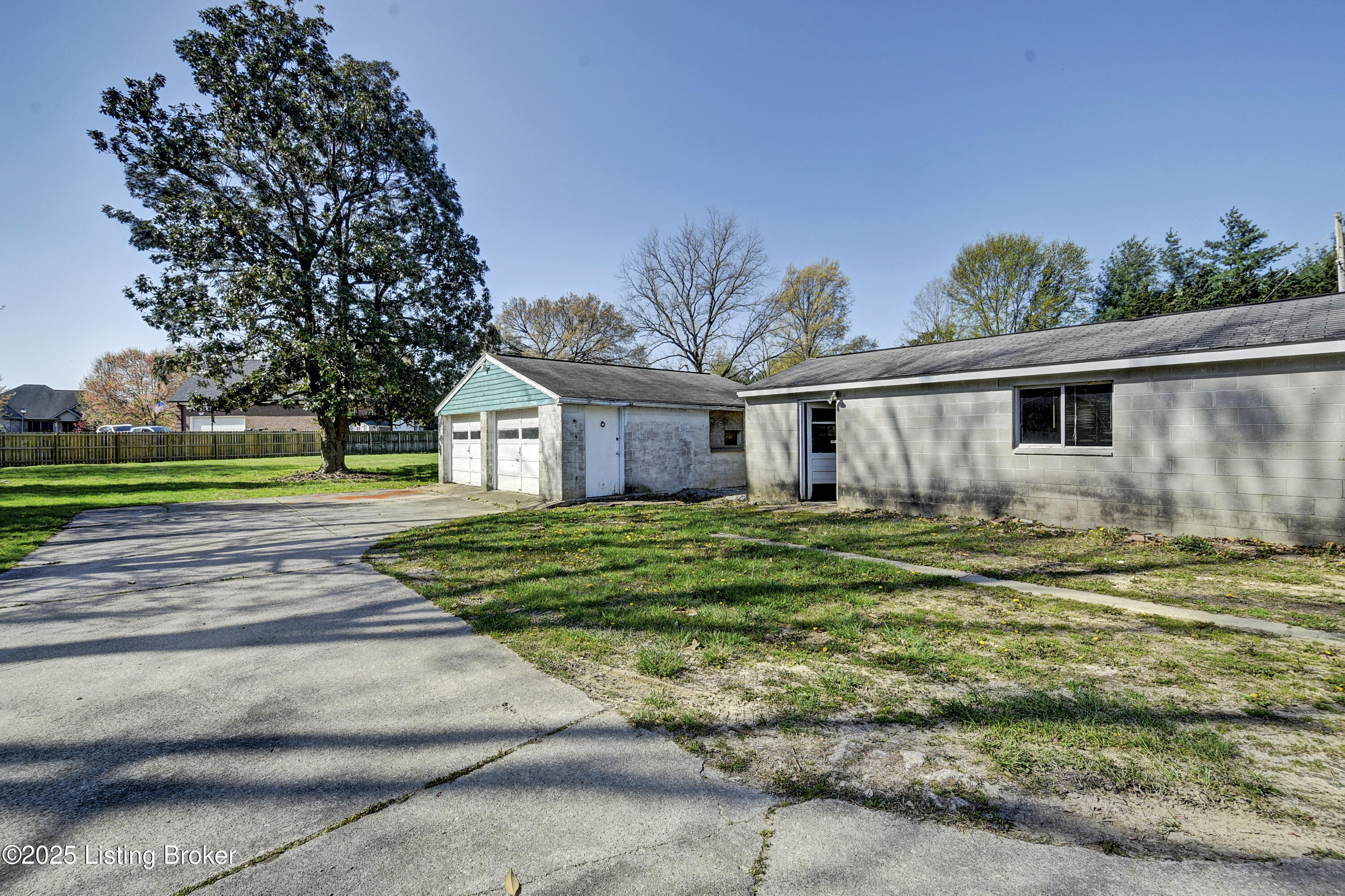 9612 Watterson Trail, Louisville, Pennsylvania image 23