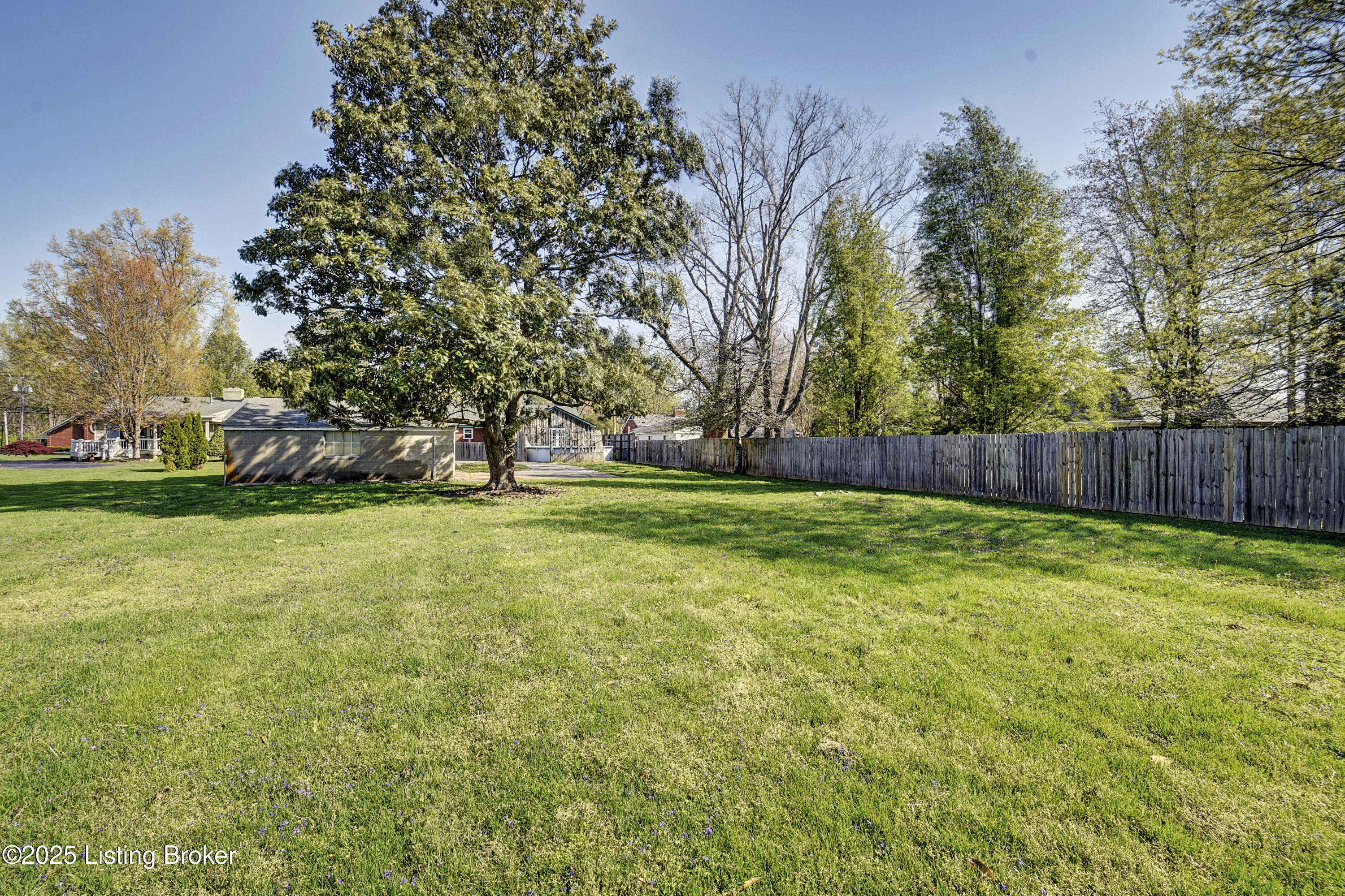 9612 Watterson Trail, Louisville, Pennsylvania image 25