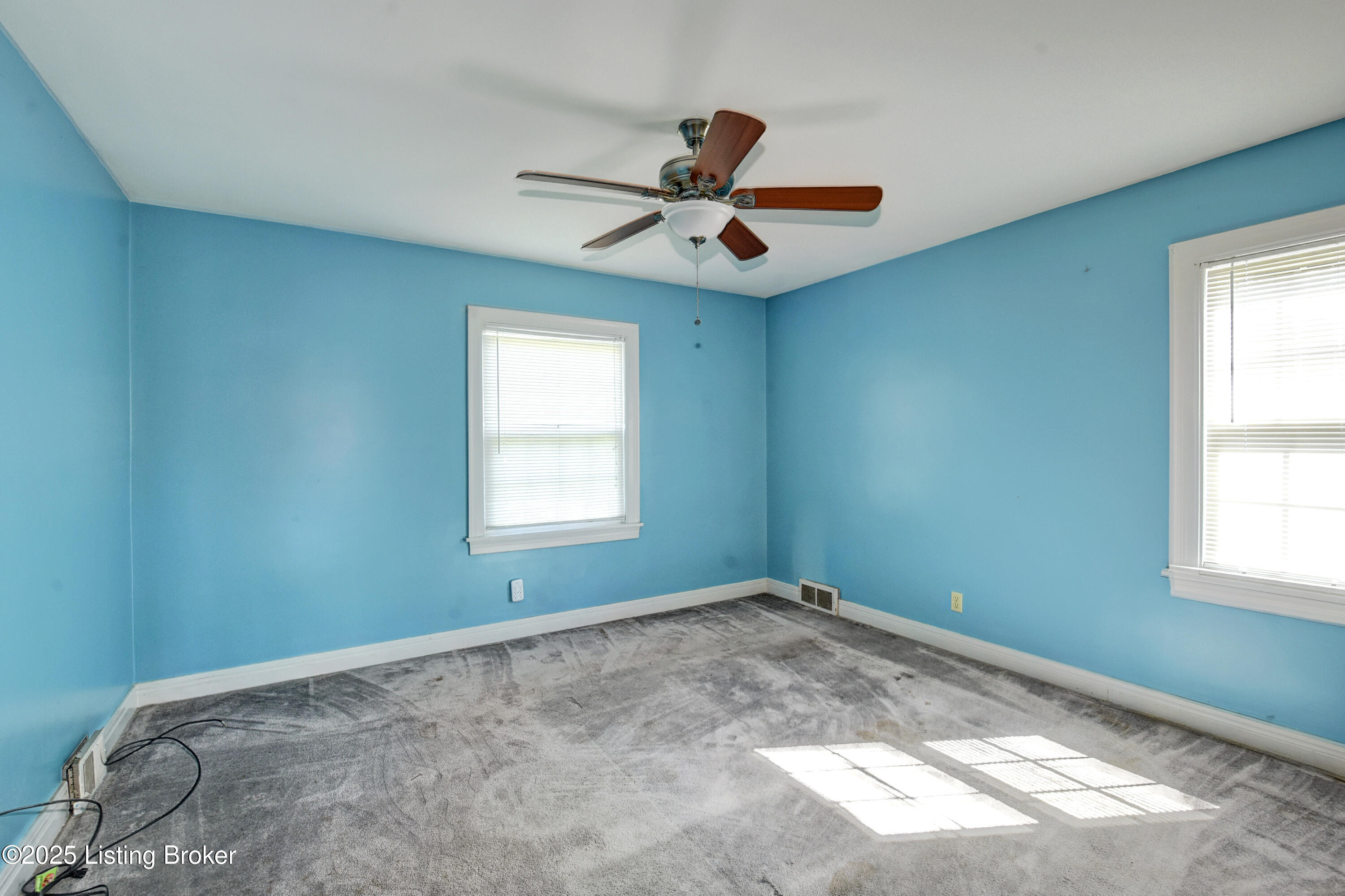 9612 Watterson Trail, Louisville, Pennsylvania image 13