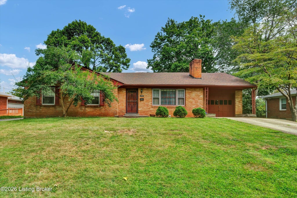 Photo of 1903 Wesley Ave, Louisville, KY 40220 (MLS # 1727899)