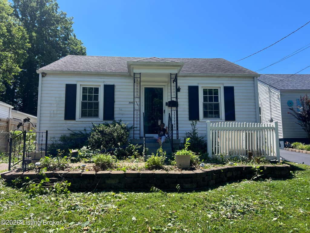 Photo of 3004 Cleveland Blvd, Louisville, KY 40206 (MLS # 1721346)