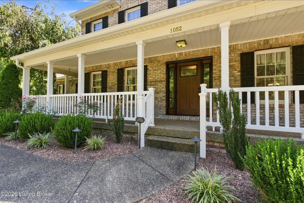 Photo of 1052 Chapel Creek Trail, New Albany, IN 47150 (MLS # 1728588)