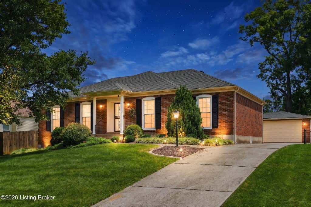 Photo of 5103 Cool Brook Rd, Louisville, KY 40291 (MLS # 1725459)