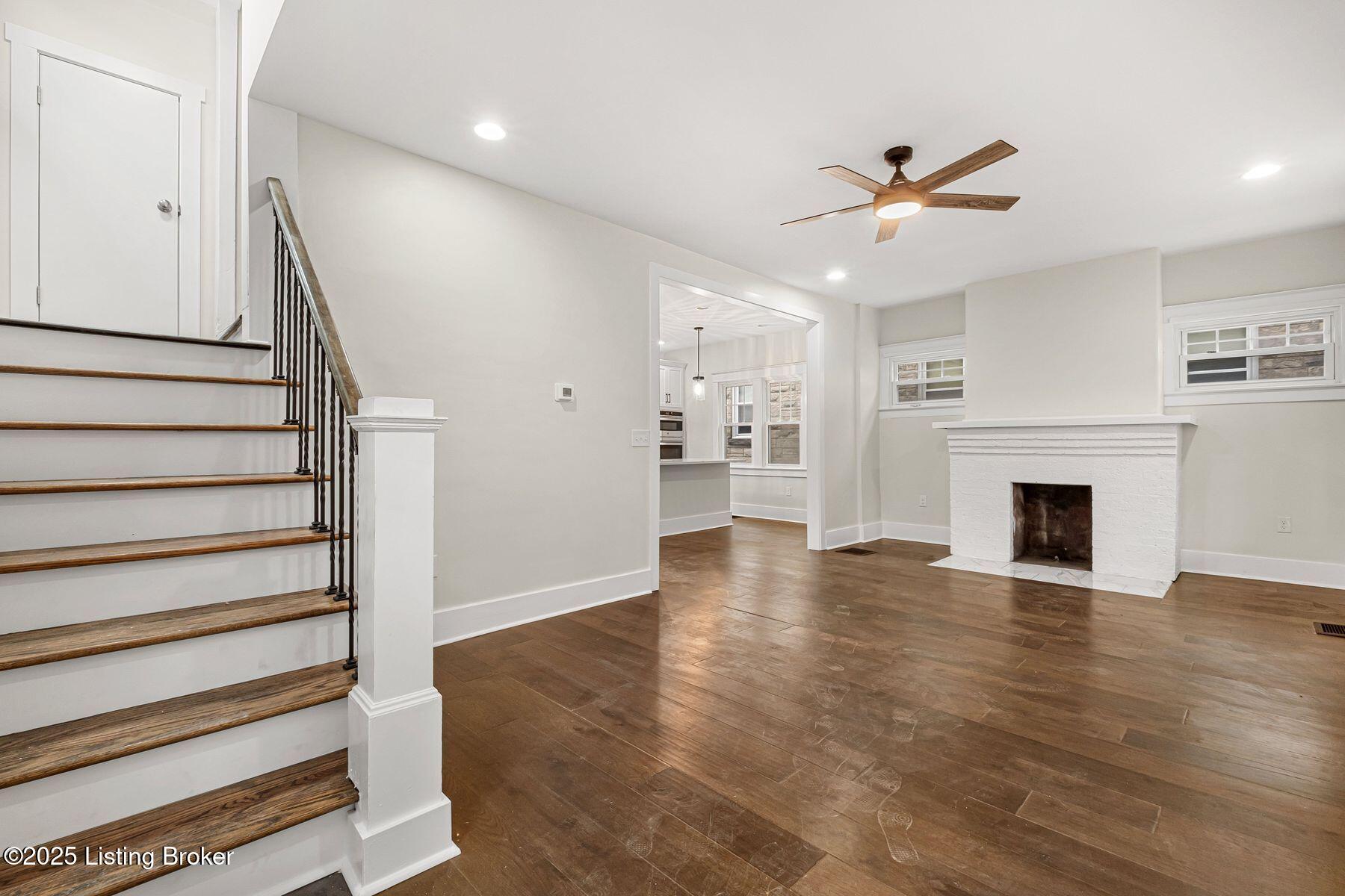 3001 Brownsboro Rd, Louisville, Kentucky image 3