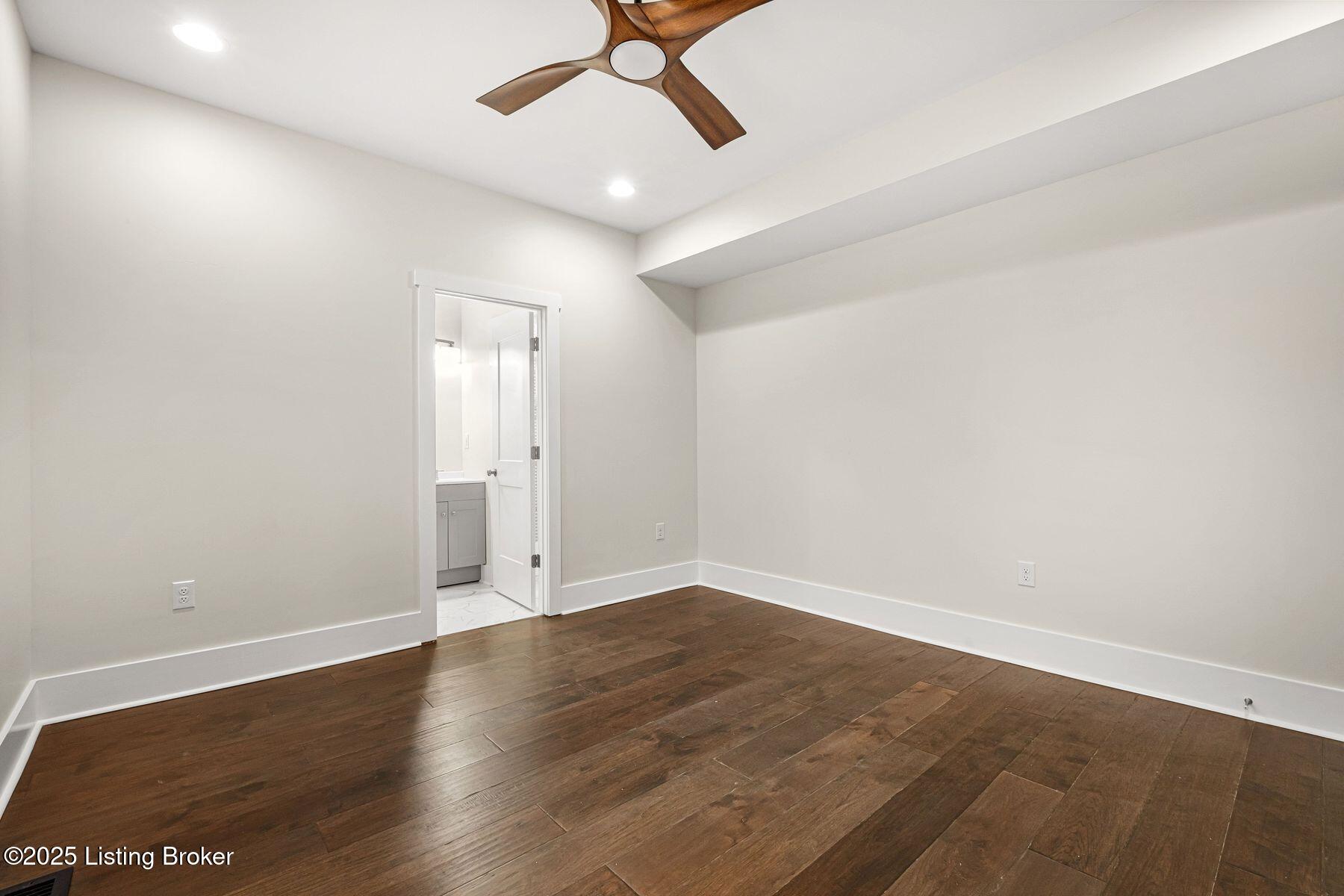 3001 Brownsboro Rd, Louisville, Kentucky image 20