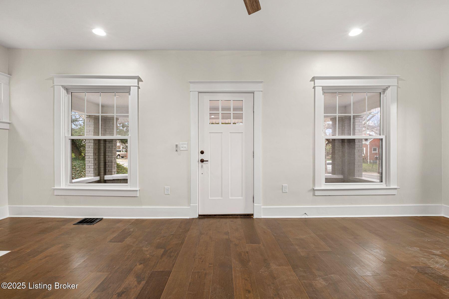 3001 Brownsboro Rd, Louisville, Kentucky image 7