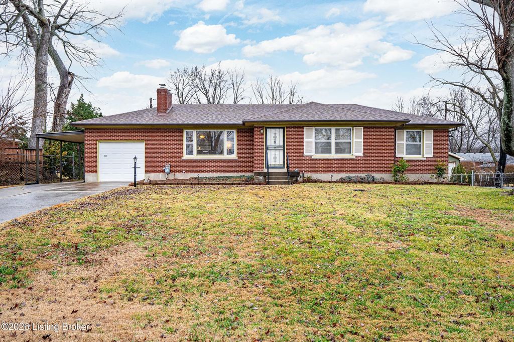 Photo of 9822 Holiday Dr, Louisville, KY 40272 (MLS # 1707262)