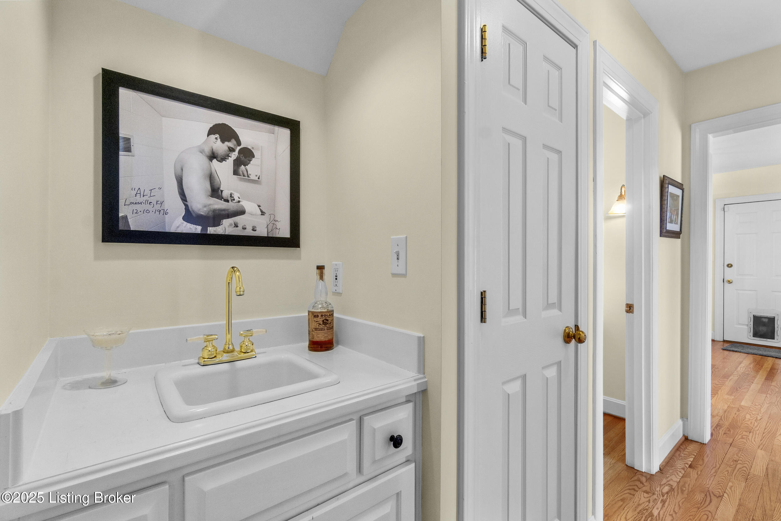 11206 Oakhurst Rd, Louisville, Kentucky image 18