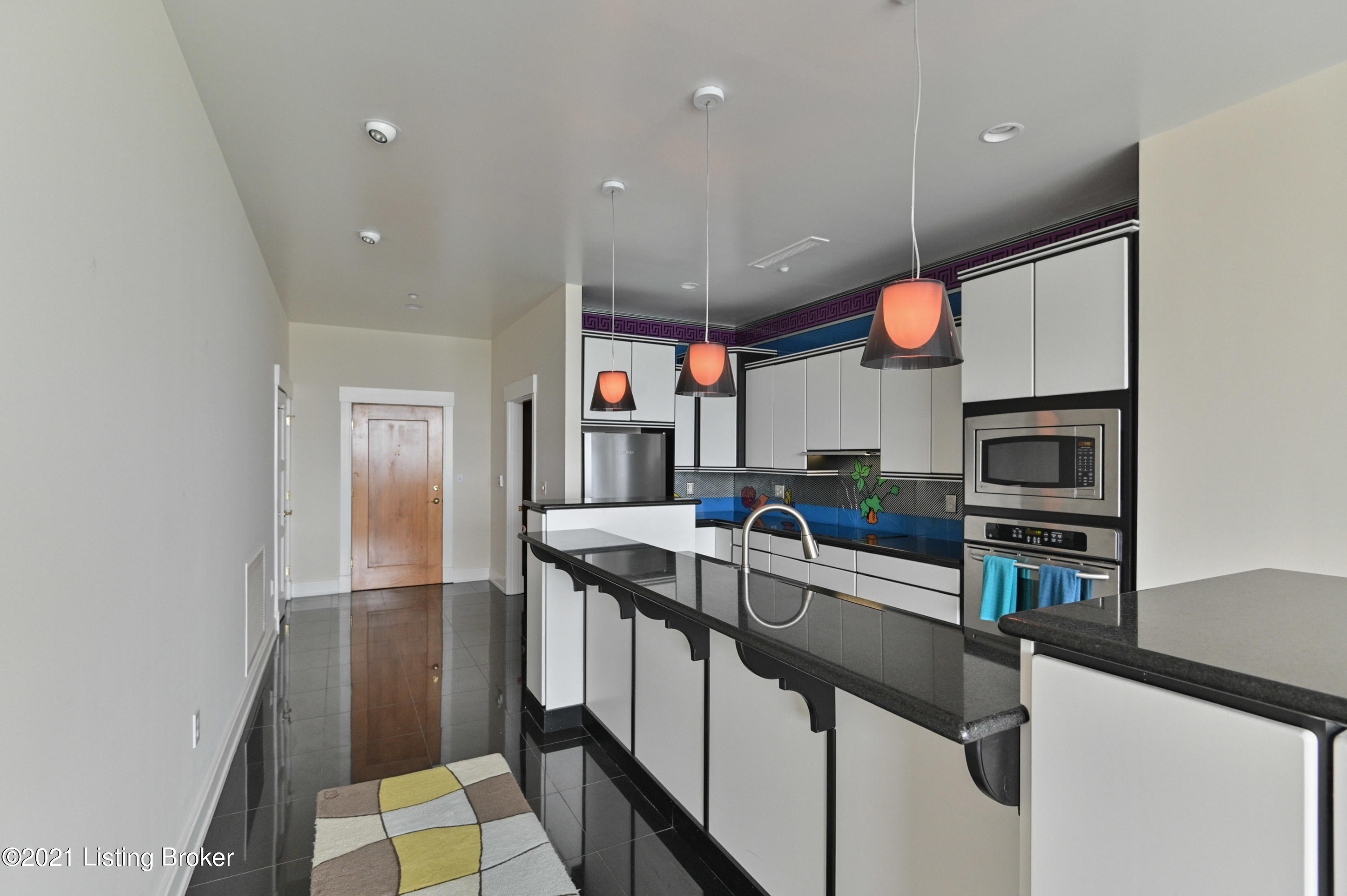 222 E Witherspoon St #703, Louisville, Kentucky image 5