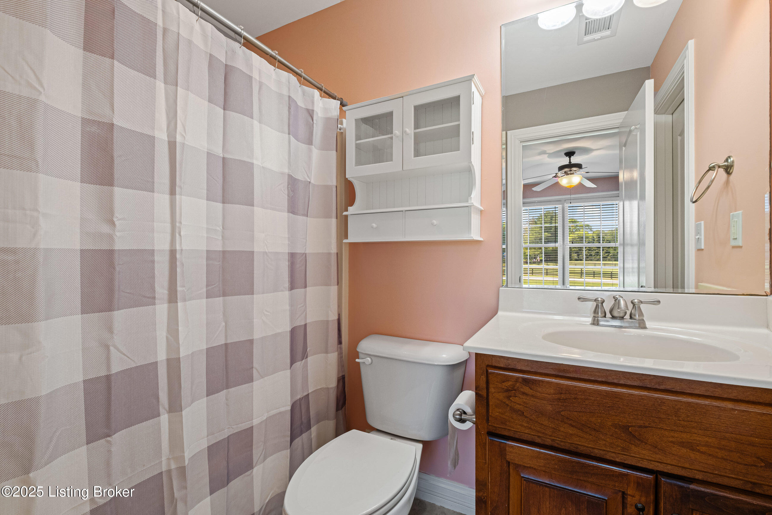 2300 Old Field Dr, La Grange, Pennsylvania image 37