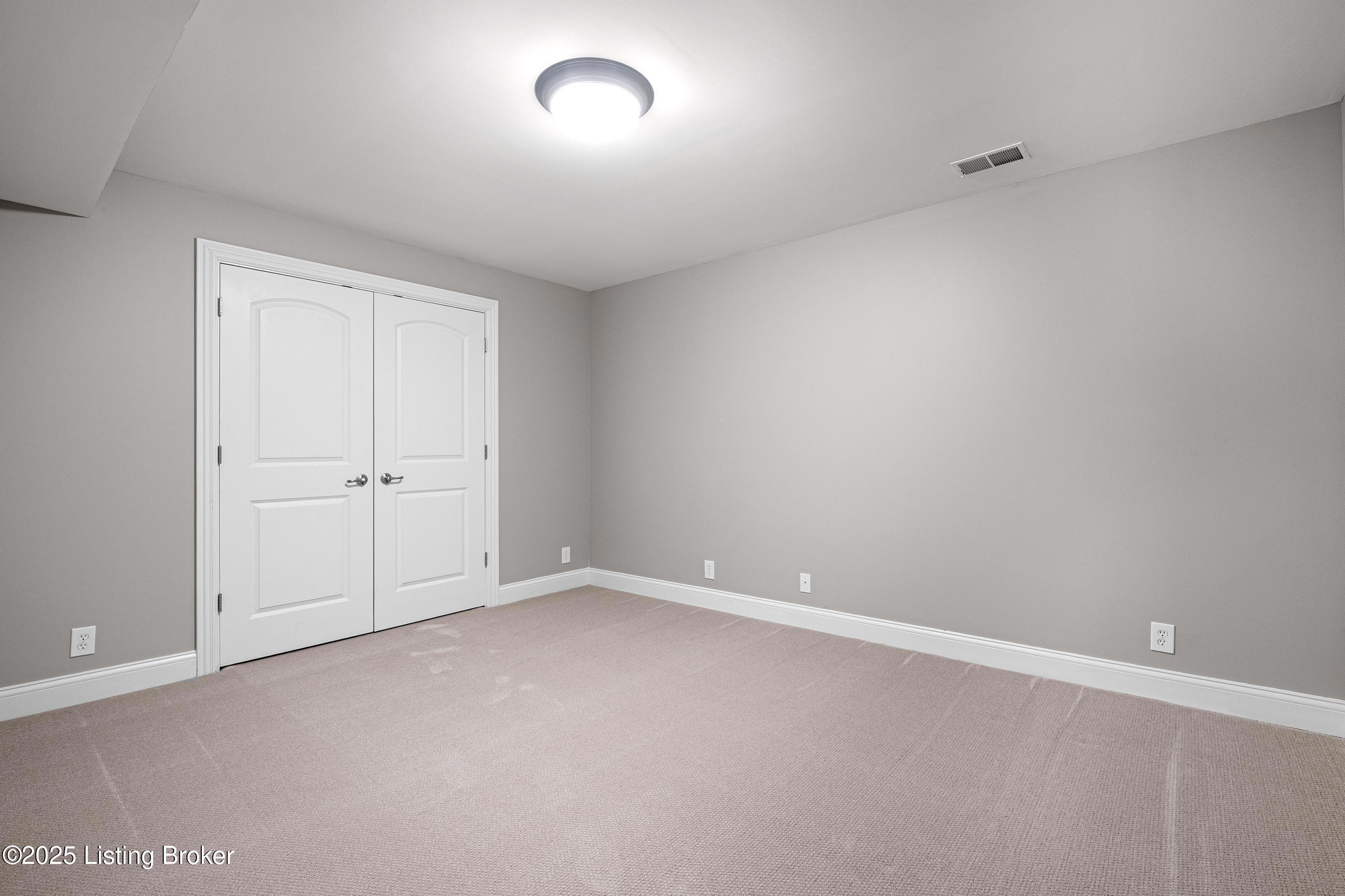 2300 Old Field Dr, La Grange, Pennsylvania image 40