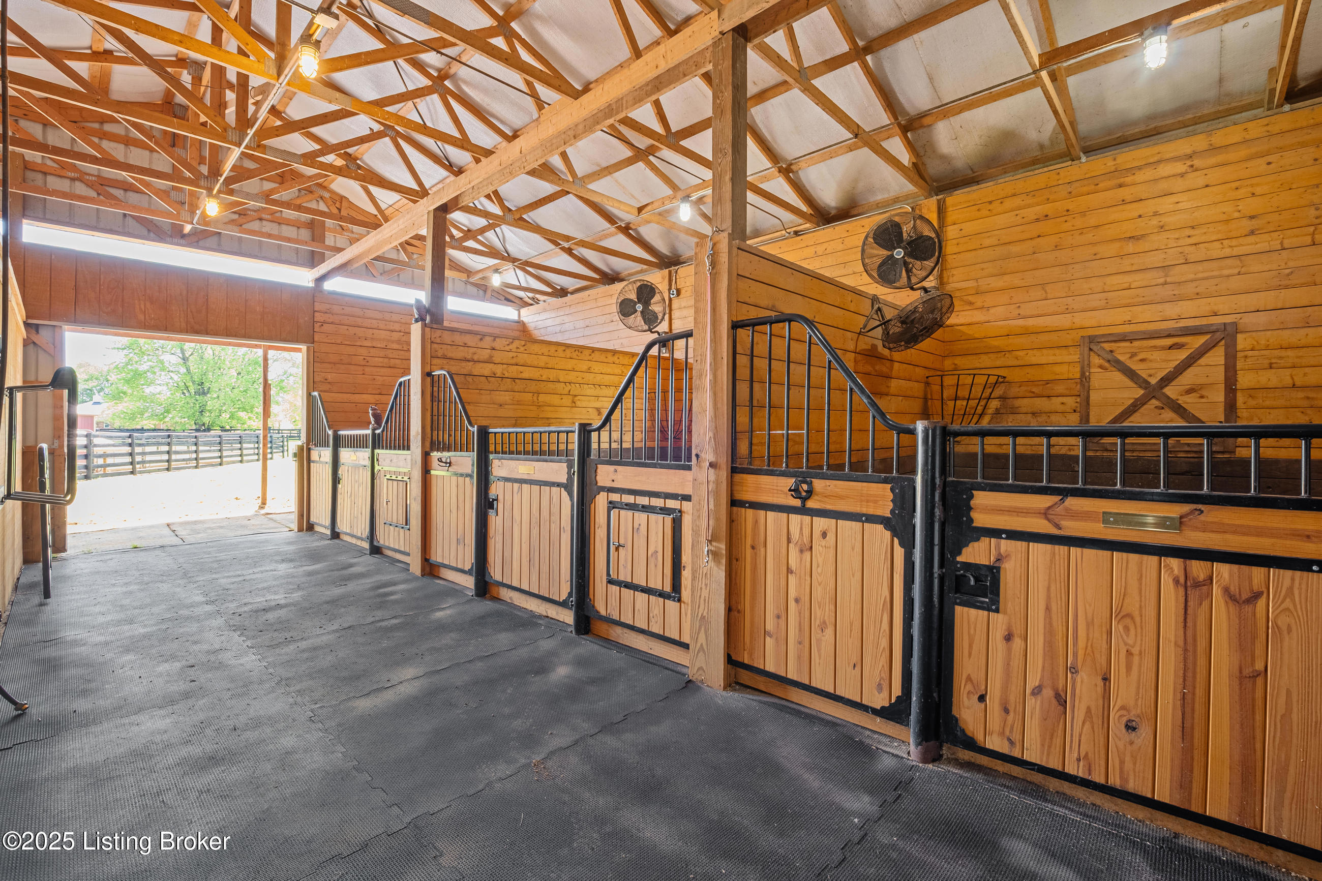 2300 Old Field Dr, La Grange, Pennsylvania image 47