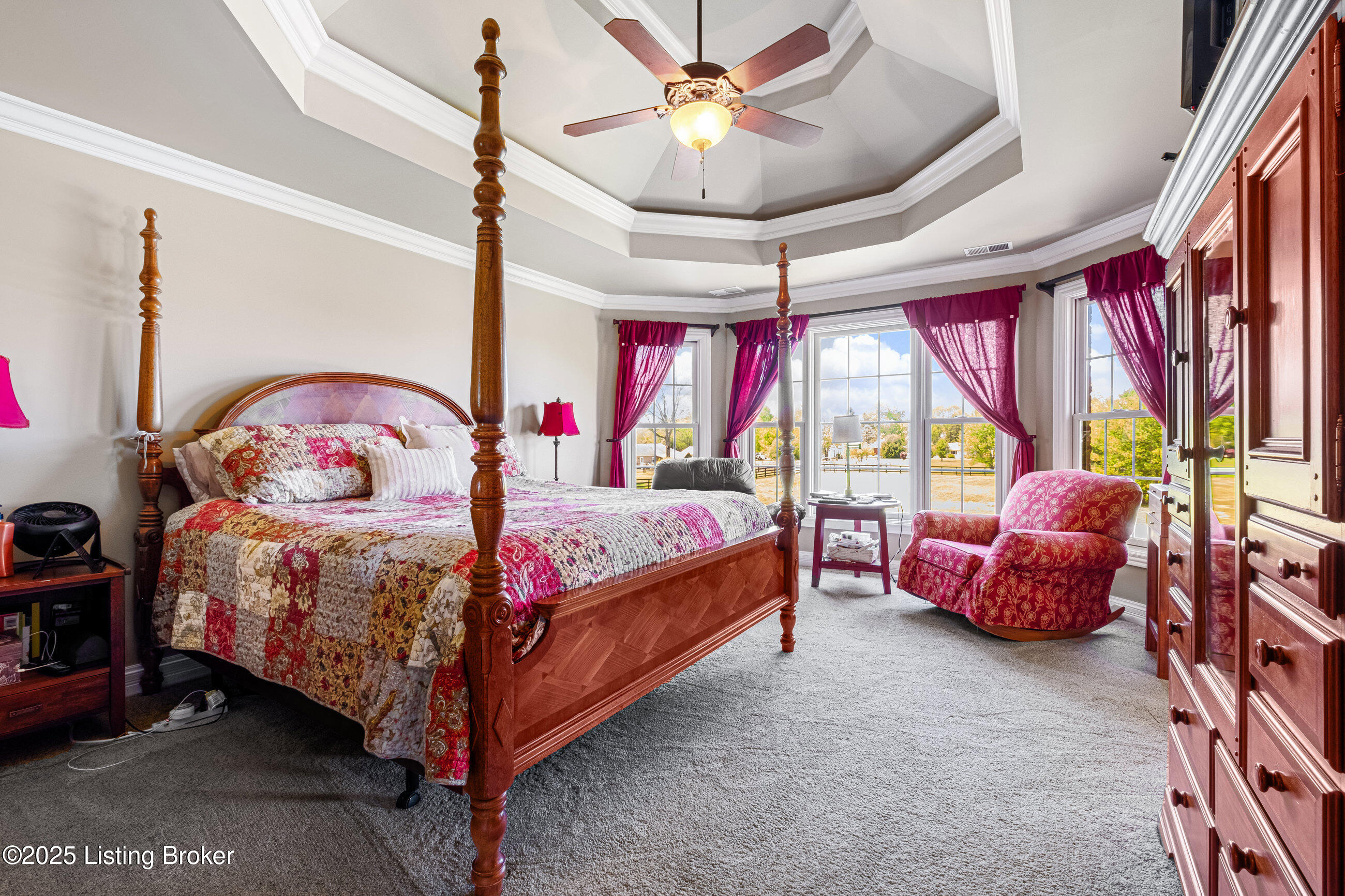 2300 Old Field Dr, La Grange, Pennsylvania image 23