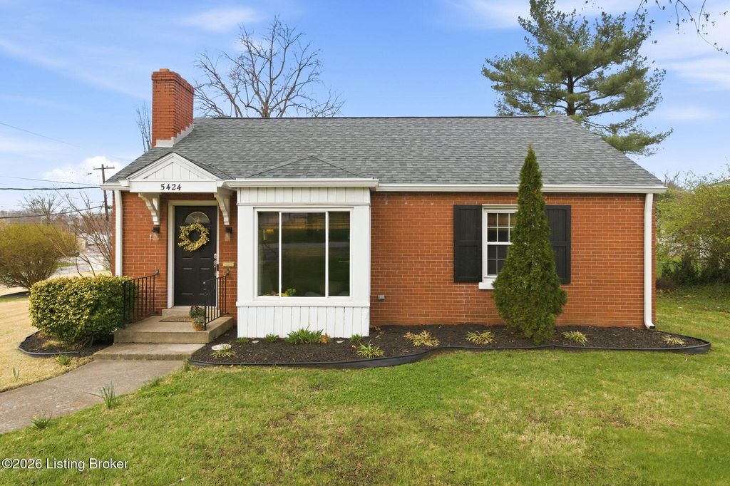 Photo of 5424 Westhall Ave, Louisville, KY 40214 (MLS # 1713043)