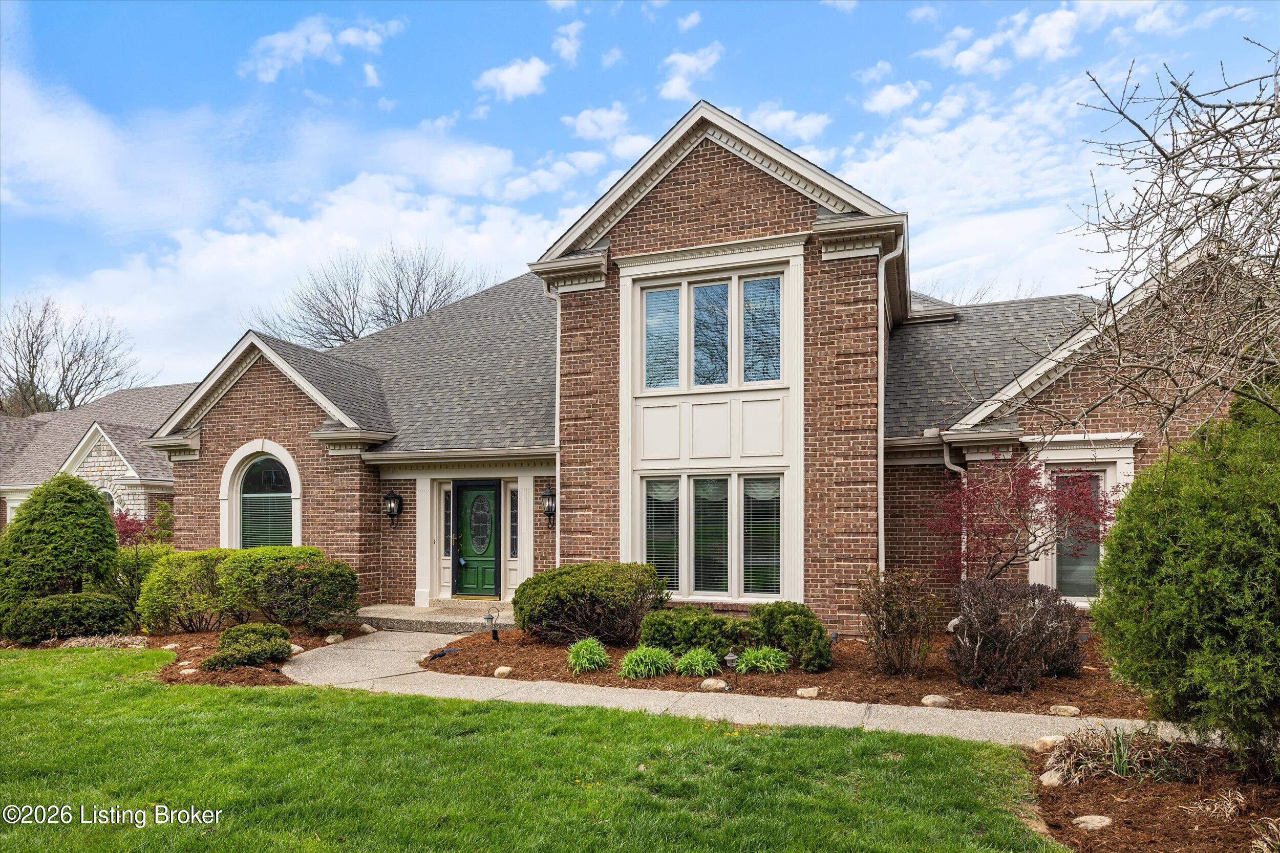 903 Lake Forest Pkwy