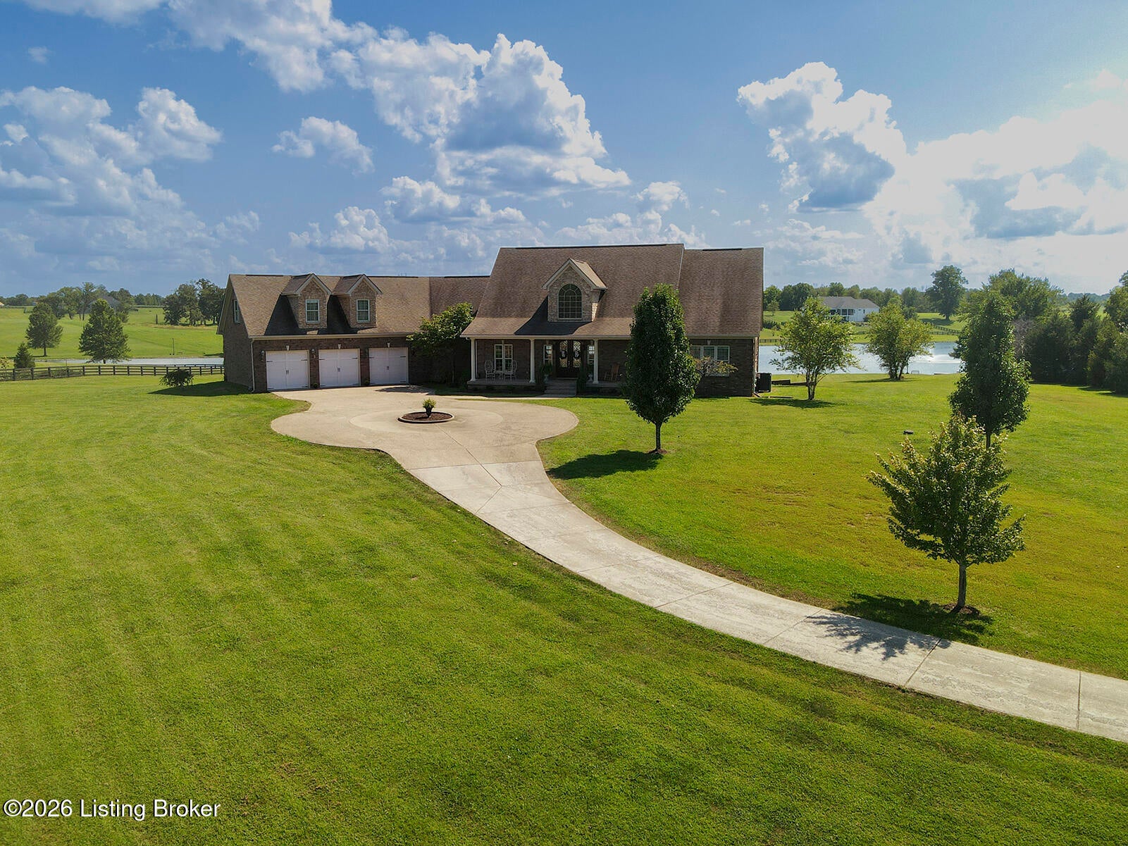1451 Plum Creek Ct - Photo 4