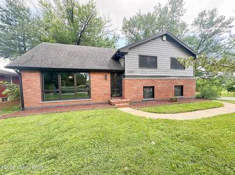 Homes For Sale - 1300 Trevilian Way<br/> Louisville, KY 40213
