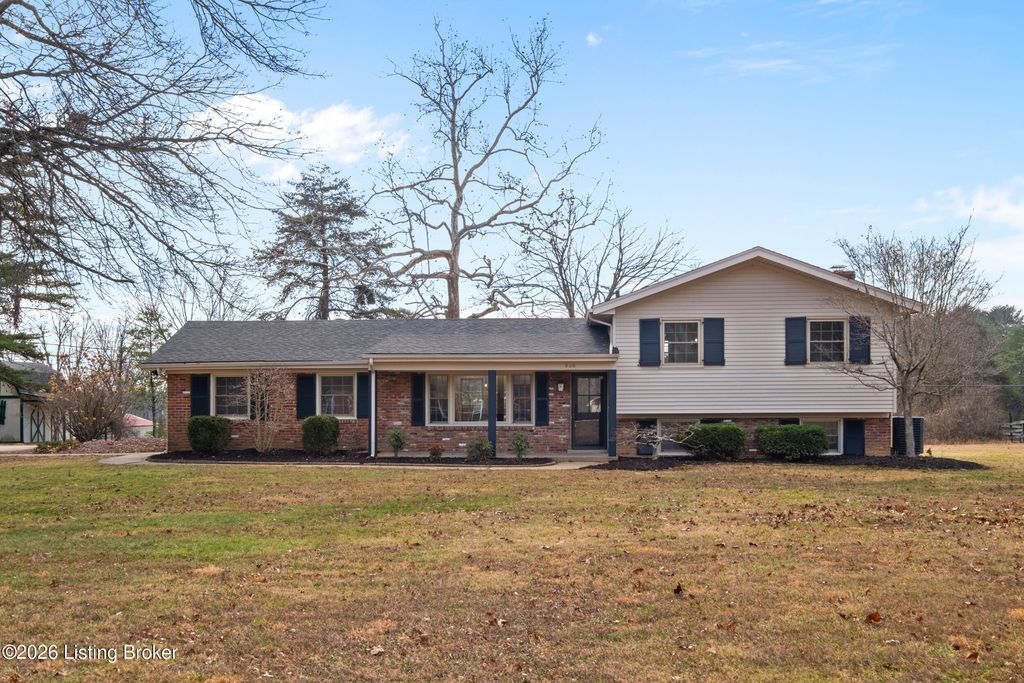 Photo of 249 Riverview Dr, Mt Washington, KY 40047 (MLS # 1706191)