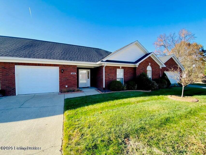 8602 Mill Spring Pl, Louisville, Kentucky image 2