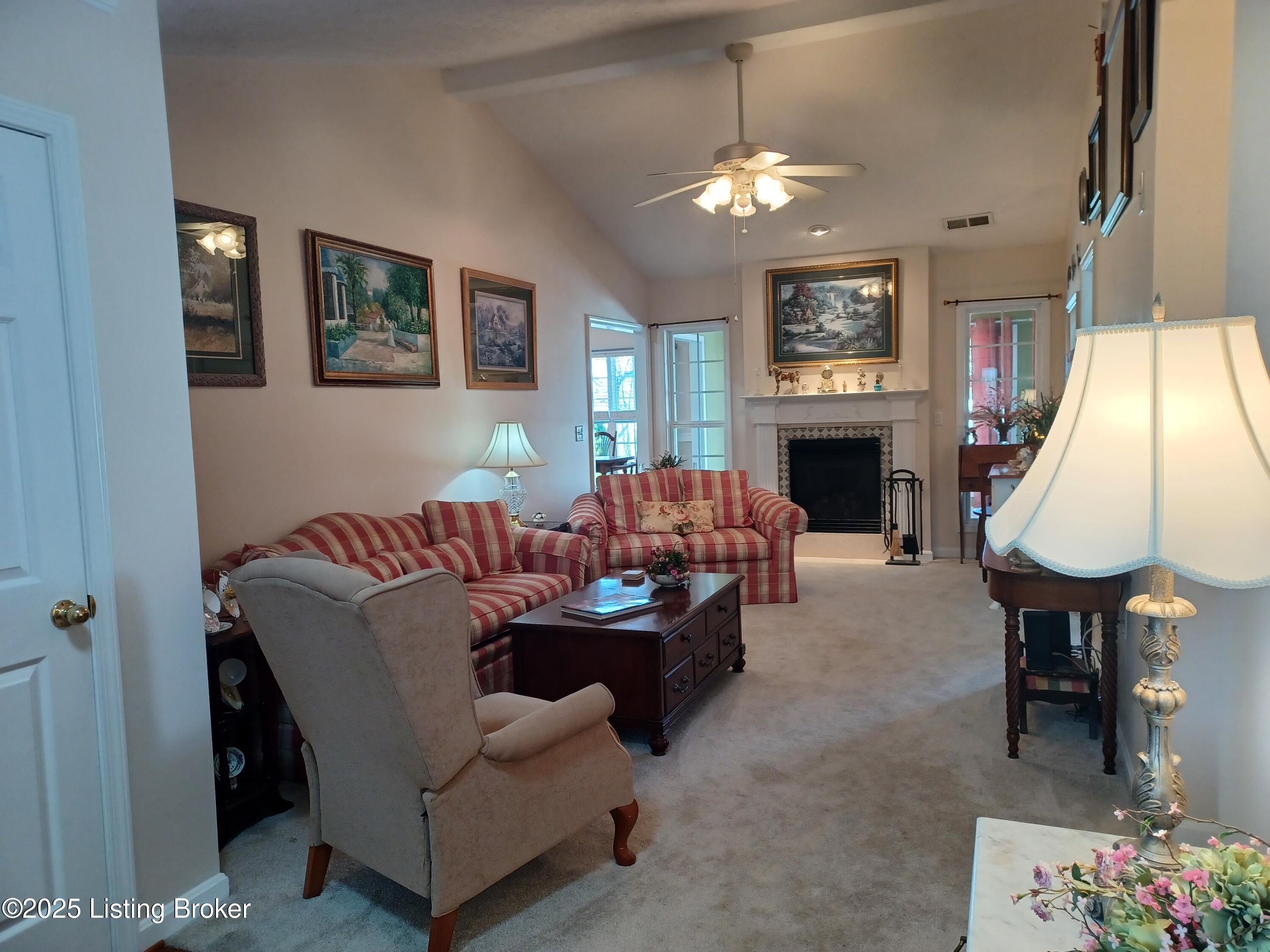8602 Mill Spring Pl, Louisville, Kentucky image 4