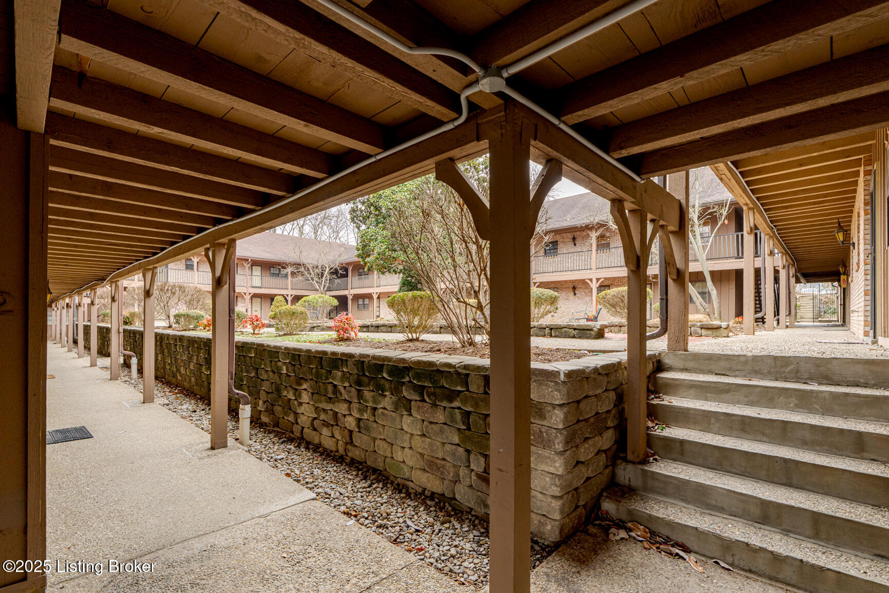 221 N Clifton Ave #11, Louisville, Kentucky image 23