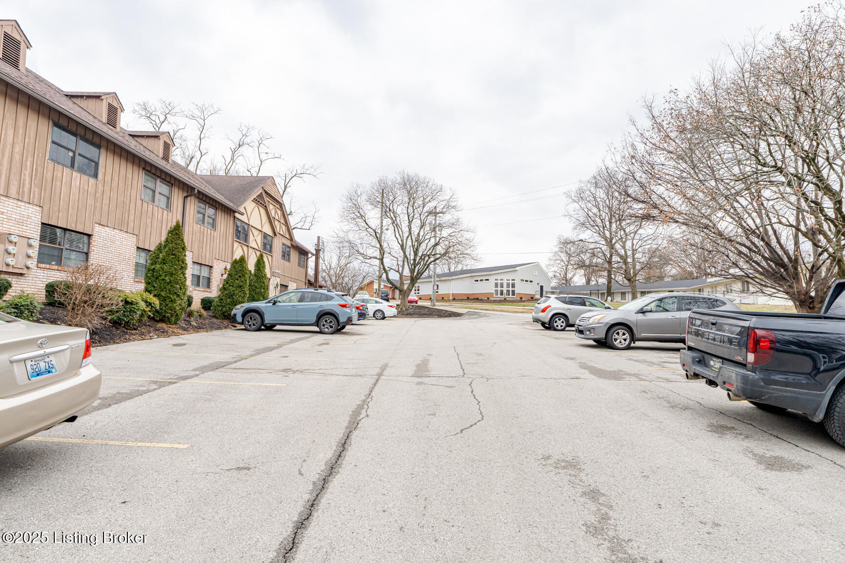 221 N Clifton Ave #11, Louisville, Kentucky image 28