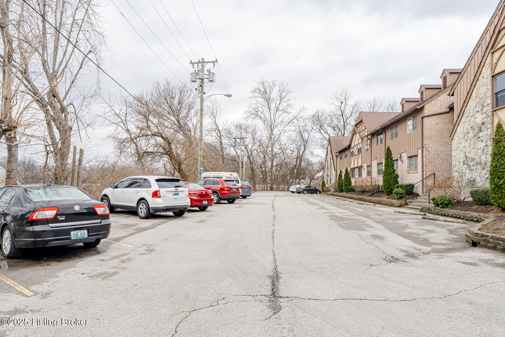 221 N Clifton Ave #11, Louisville, Kentucky image 22