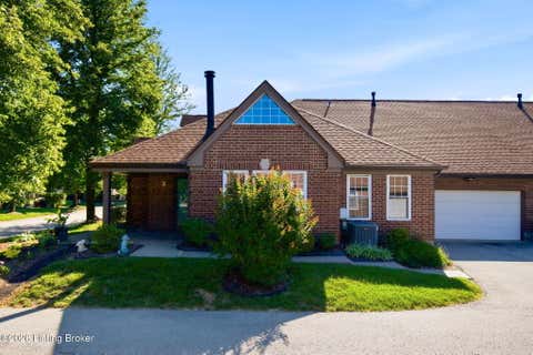 Photo of 1504 Eastbridge Ct, Louisville, KY 40223 (MLS # 1721143)