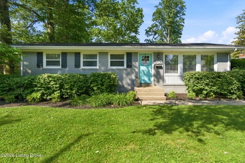 Homes For Sale - 706 Beechwood Rd<br/> Louisville, KY 40207