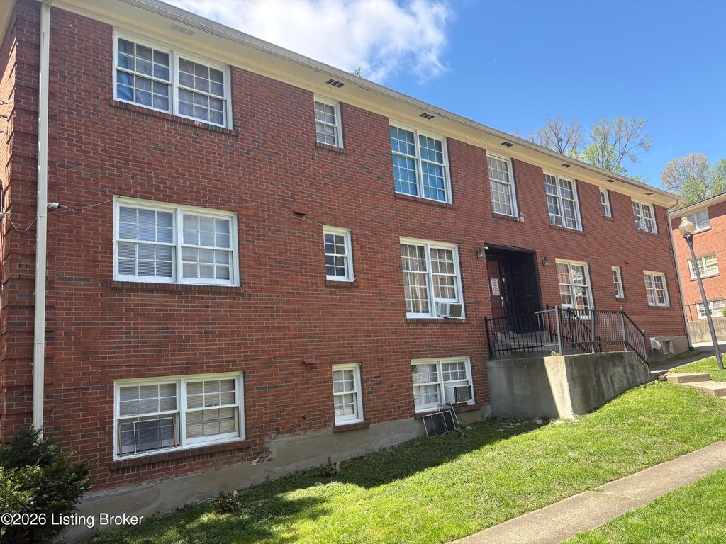 Photo of 2515 Brownsboro Rd, Louisville, KY 40206 (MLS # 1715923)