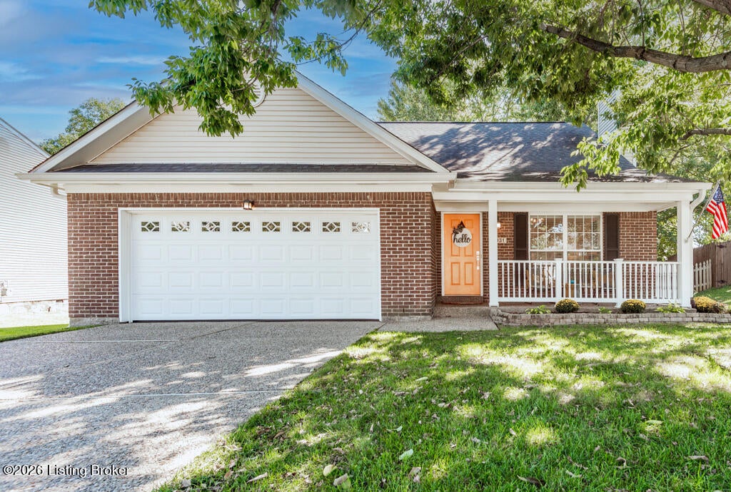 Photo of 5031 N Cronin Dr, Louisville, KY 40245 (MLS # 1731554)