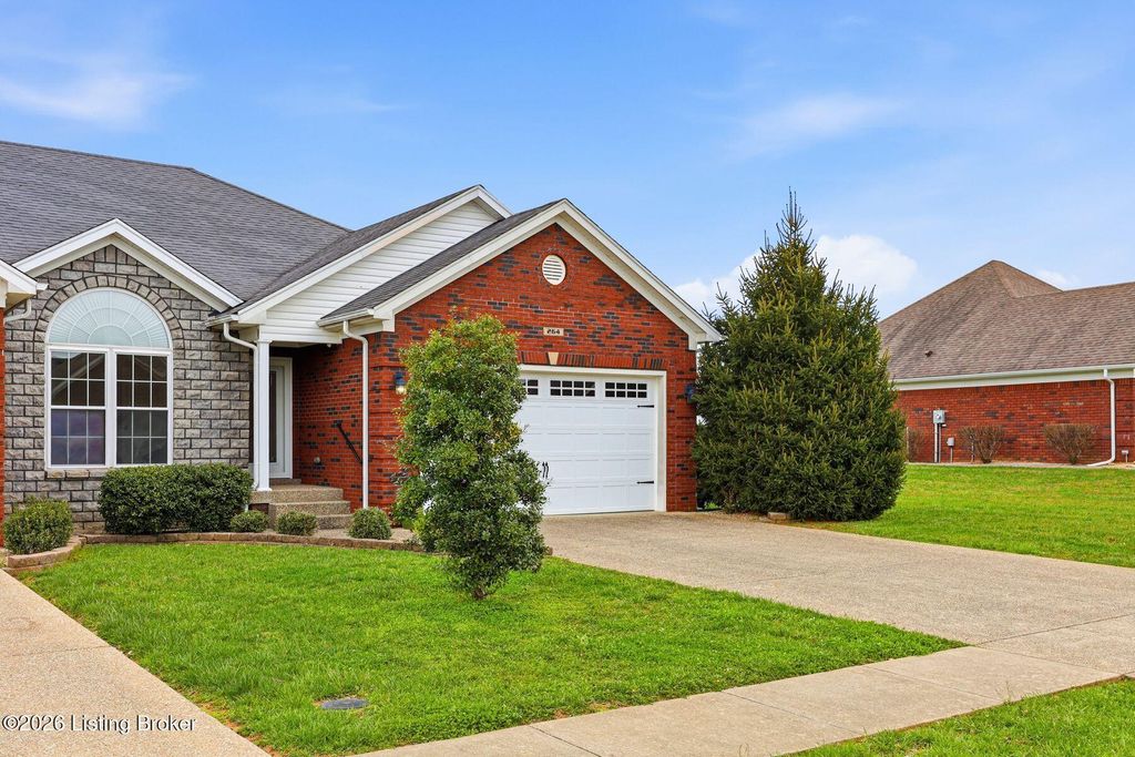 Photo of 264 Parkland Trc Trce, Mt Washington, KY 40047 (MLS # 1711980)