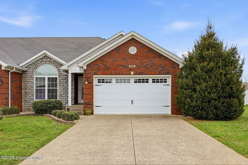 Photo of 264 Parkland Trc Trce, Mt Washington, KY 40047 (MLS # 1711980)