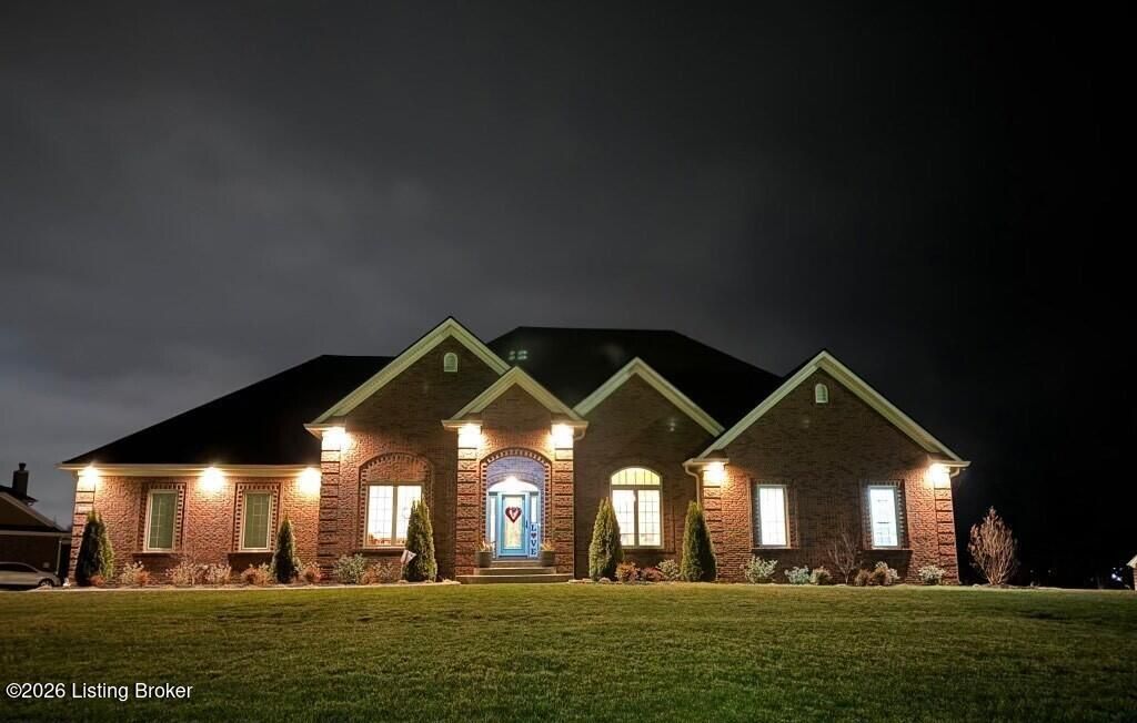 Photo of 626 Woodland Pass, Mt Washington, KY 40047 (MLS # 1708930)