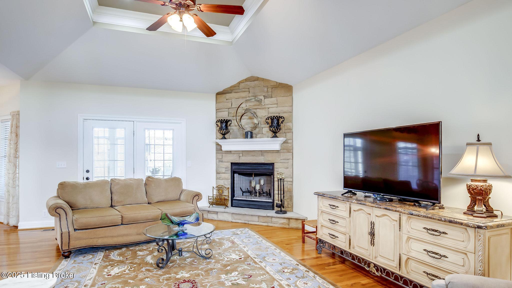 826 Nevin Ln, Fisherville, Kentucky image 17