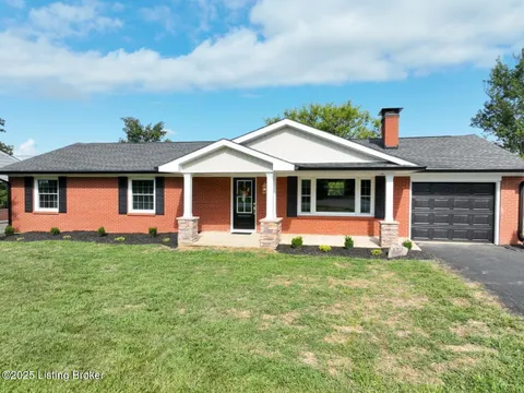 879 Lebanon Rd, Springfield, KY 40069 - #: 1694541
