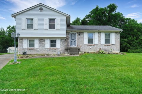 Homes For Sale - 5102 Gathwright Dr<br/> Louisville, KY 40218