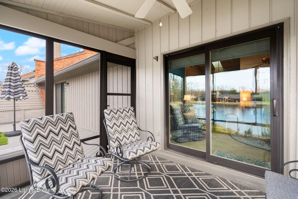 Photo of 5528 Forest Lake Dr, Prospect, KY 40059 (MLS # 1709943)