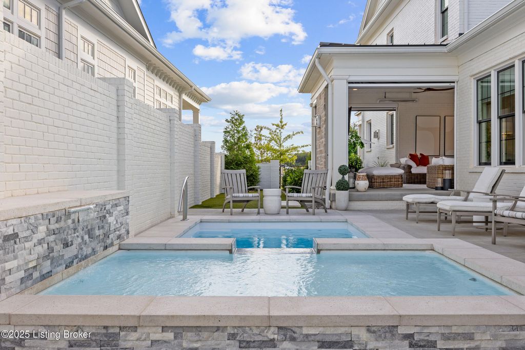 Photo of 11608 River Beauty Loop, Prospect, KY 40059 (MLS # 1715189)