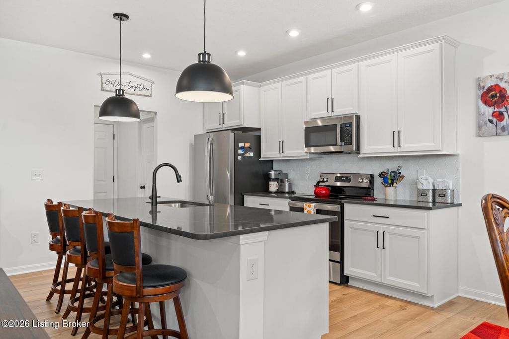 Photo of 216 Education Way, Shelbyville, KY 40065 (MLS # 1706815)