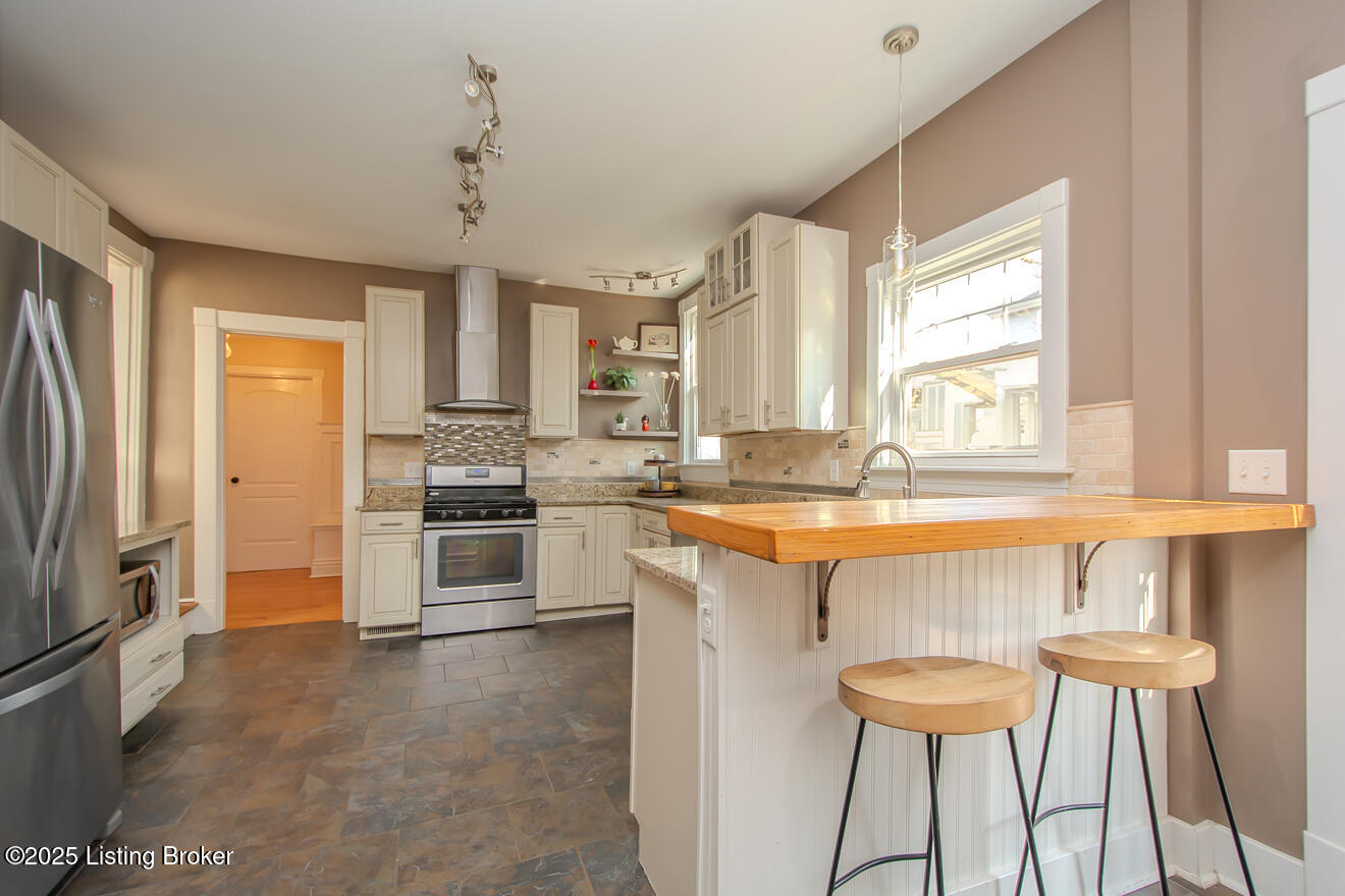 173 Coral Ave, Louisville, Kentucky image 19