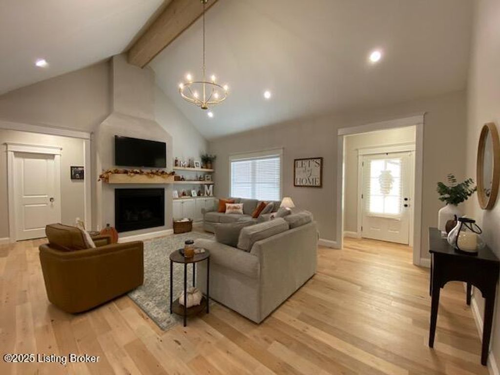 Photo of 416 Palmetto Way, Bardstown, KY 40004 (MLS # 1701367)