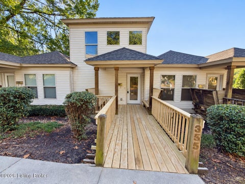 Photo of 355 Kenilworth Rd, Louisville, KY 40206 (MLS # 1732558)