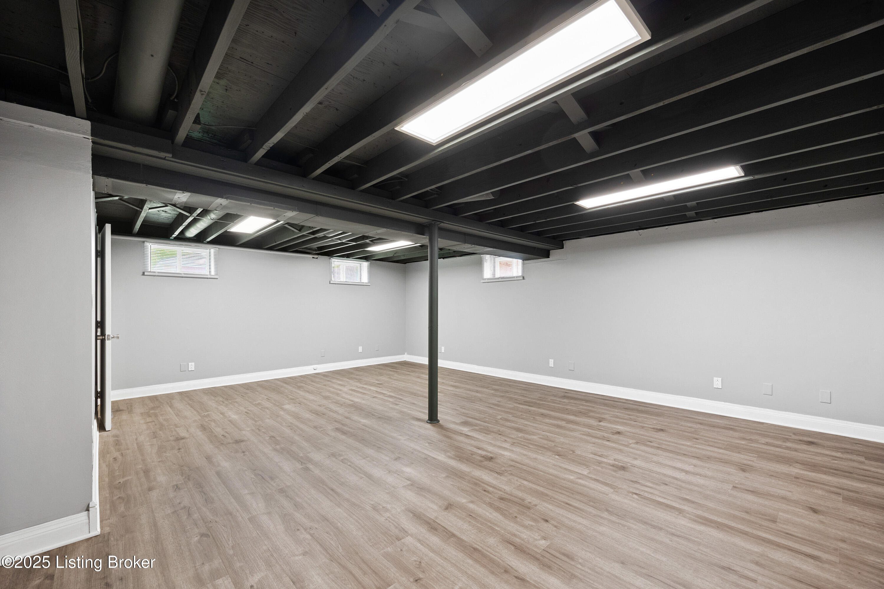 3742 Glenmeade Rd, Louisville, Pennsylvania image 17