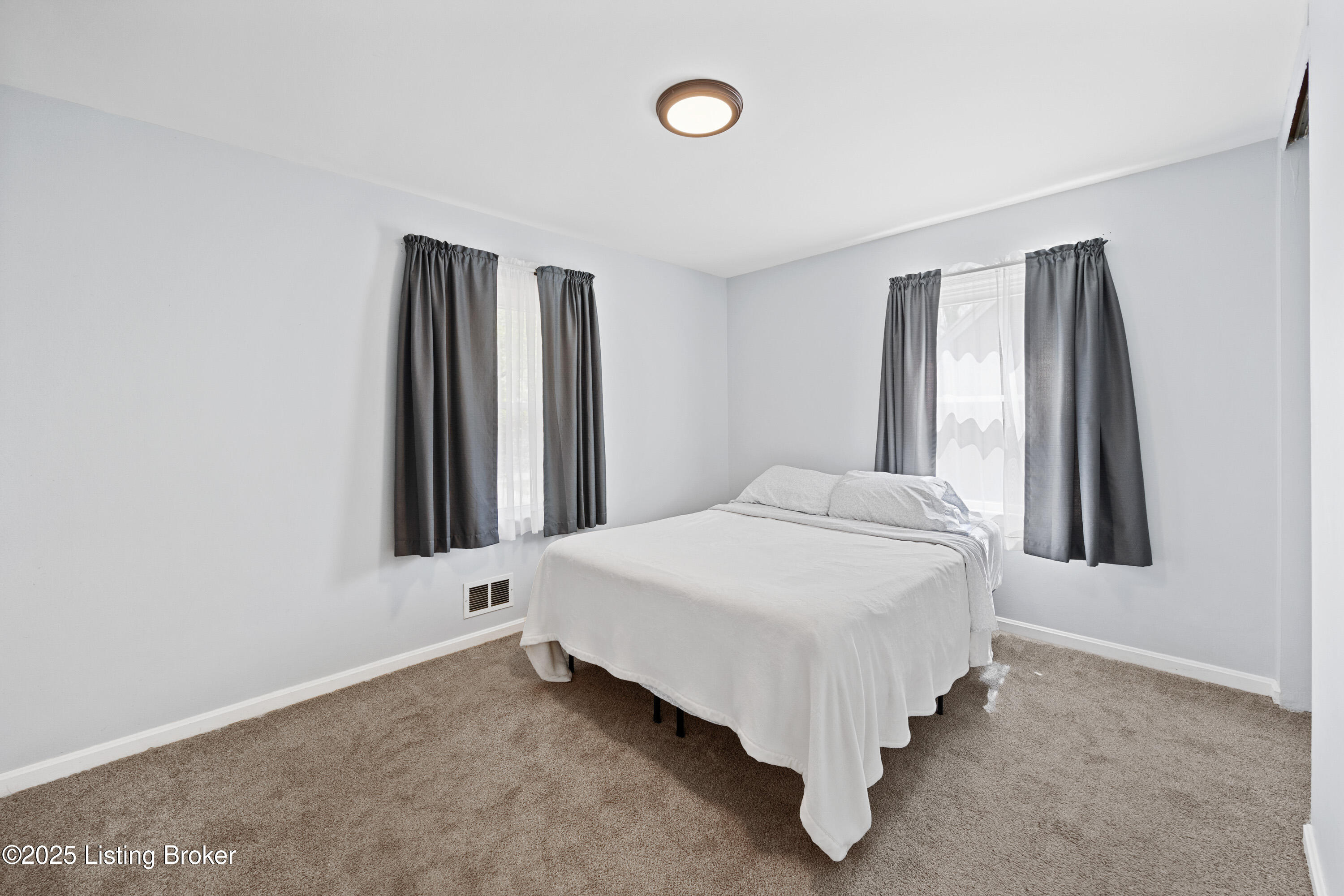 3742 Glenmeade Rd, Louisville, Pennsylvania image 11