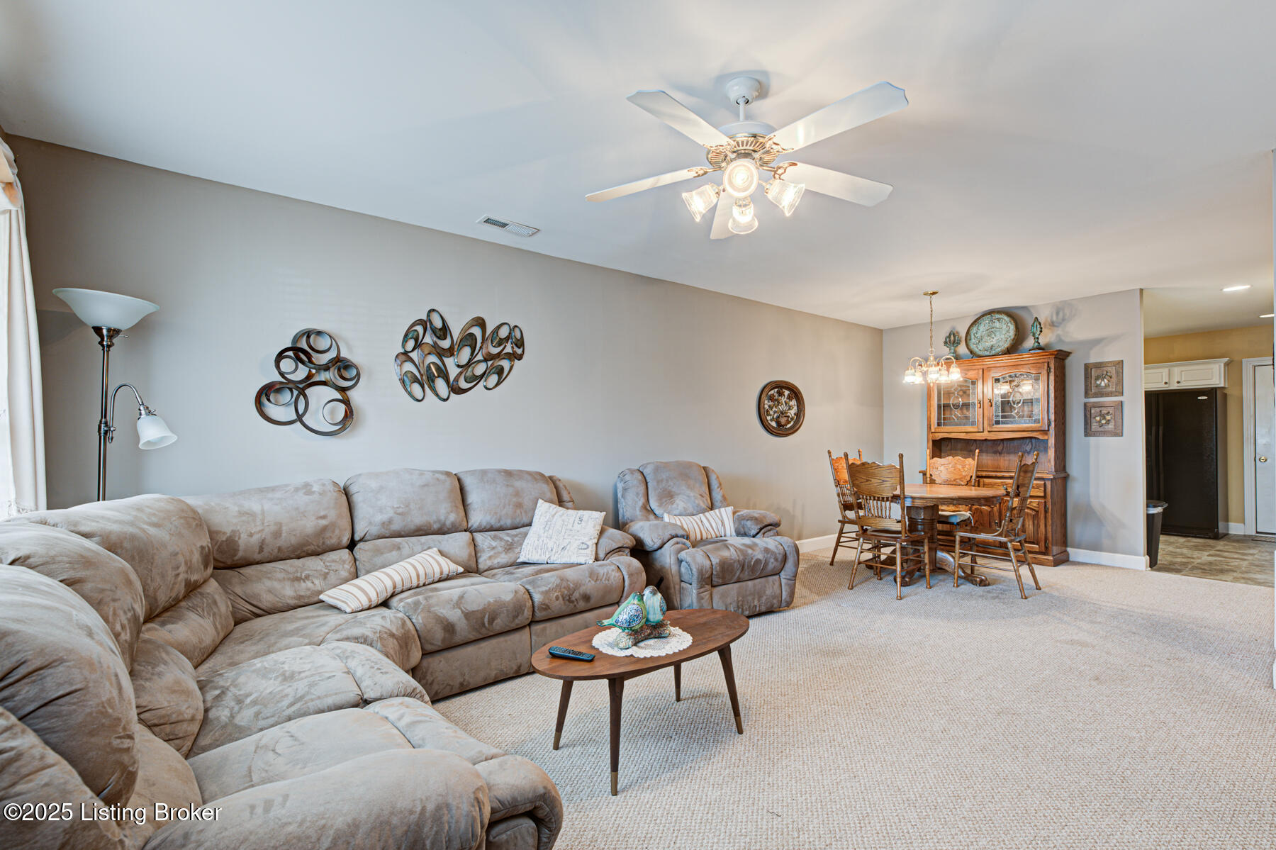 8213 Delta Cir, Louisville, Kentucky image 3