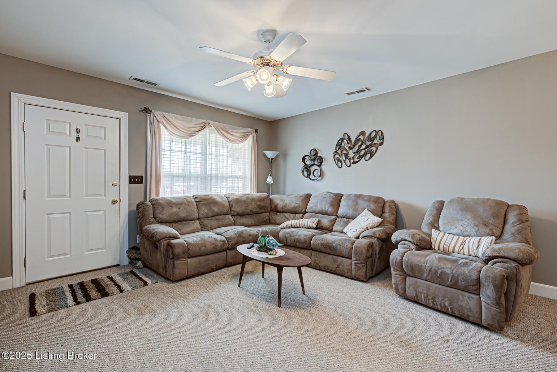8213 Delta Cir, Louisville, Kentucky image 5