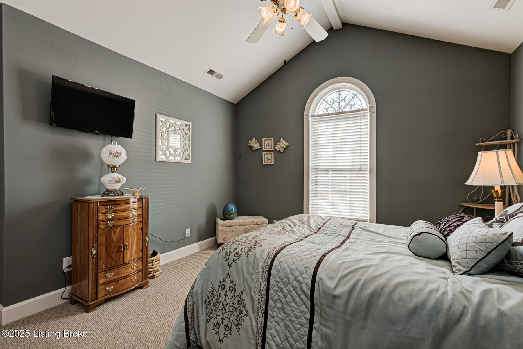 8213 Delta Cir, Louisville, Kentucky image 14